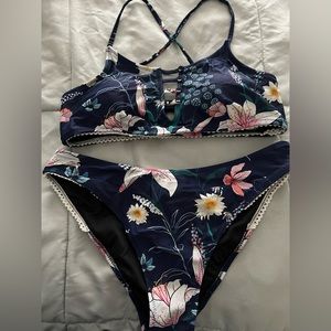 XL cupshe floral bikini